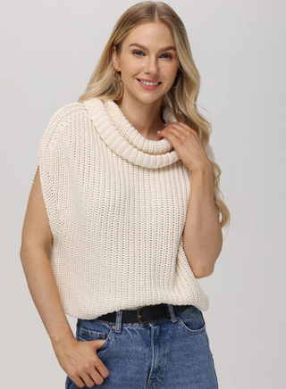 Cate Sleeveless Turtleneck Sweater in Cream