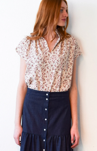Vicki Short Sleeve Top in Red Floral