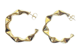 Wrinkled Hoop Large in Gold