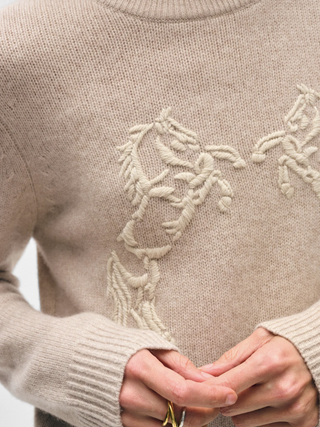 Cashmere Blend Horse Embroidered Crew Sweater in Sand/Ivory