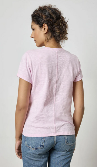 Short Sleeve Back Seam V-Neck Top in Peony