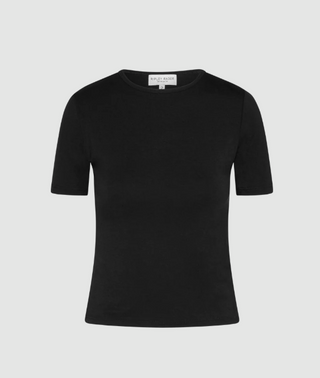 Fitted T-Shirt in Black