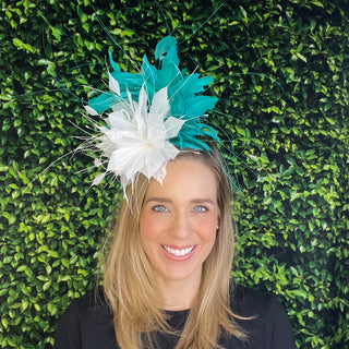 Fascinator 2002- White/Teal